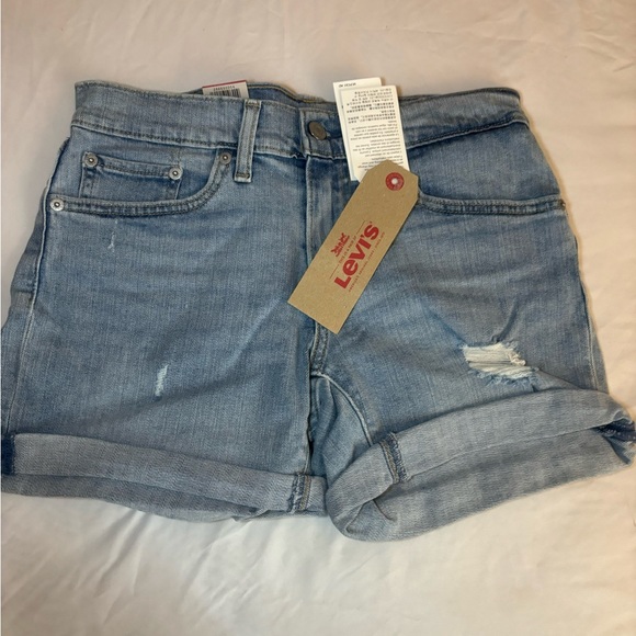 Levi's Pants - CUTE LEVI’S DEMIN JEAN SHORTS